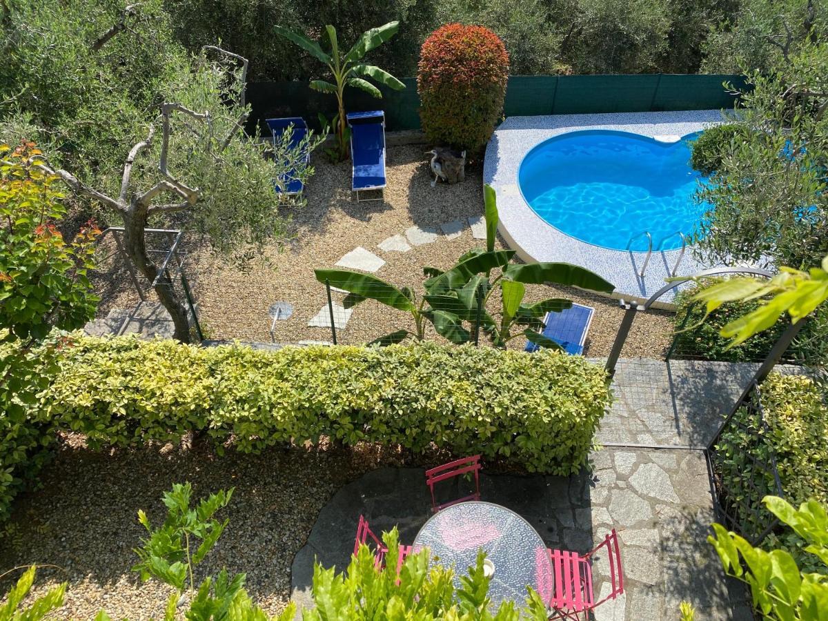 Residenza Costarossa Apartment Imperia Exterior foto